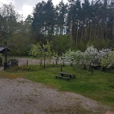 Lesniczowka Nad Jeziorem * Zamordeje
