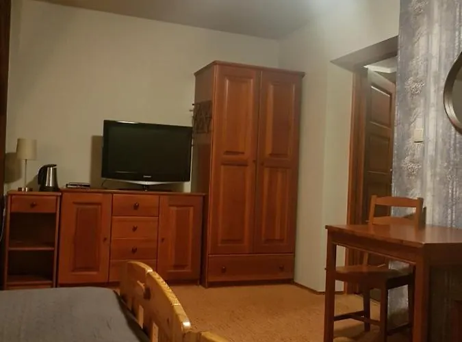 Leśniczówka Nad Jeziorem Alojamento de Turismo Rural