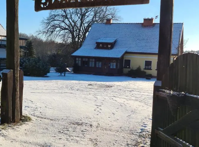 Leśniczówka Nad Jeziorem Alojamento de Turismo Rural