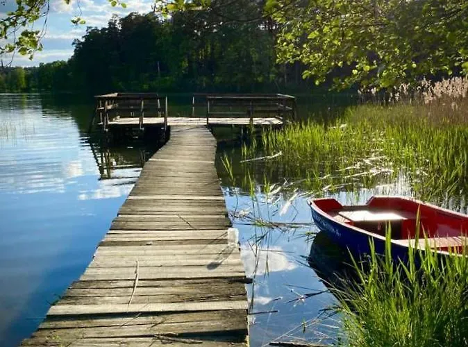 Leśniczówka Nad Jeziorem * Zamordeje
