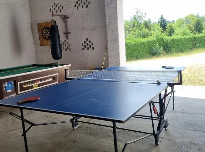 Leśniczówka Nad Jeziorem Zamordeje